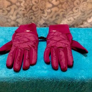 Women’s mittens, Crane brand